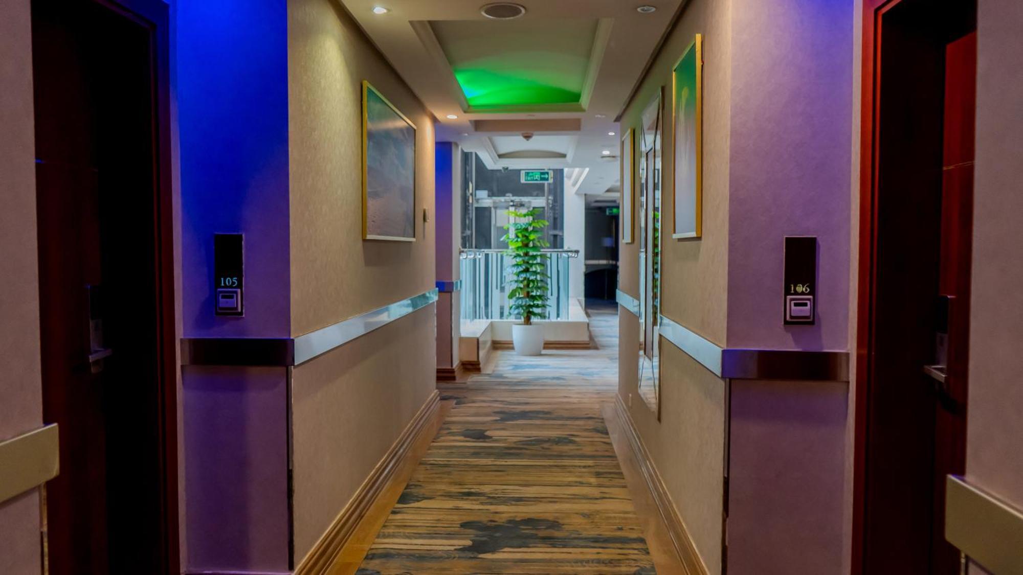 华威达巴酒店 利雅德 外观 照片